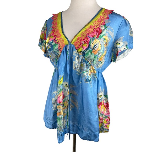 Johnny Was Tops - *Damaged Johnny Was 100% Silk Blouse Floral Short Sleeve V-neck Top Size Large